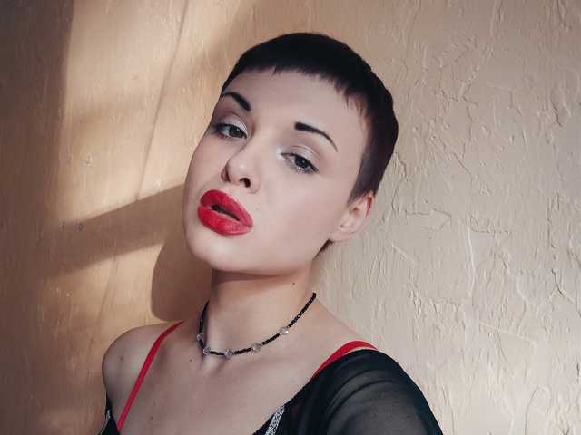 Kuva profiilista Katy_Manson