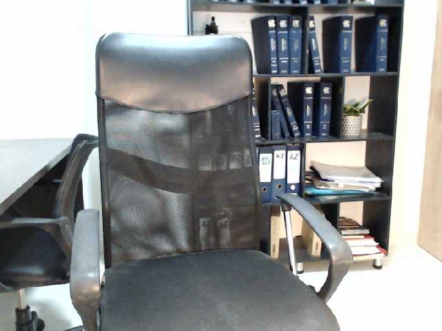 Kuvat alicelu ...in my office... make me wet #squirt #cum #latina #natural #brunette #18 #feet #nolimits #lovense