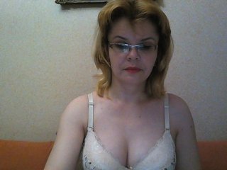Kuvat AliceSexyyy 33 pm, 55 boobs, 60 pussy, 80 flash ass, 100 c2c, 799 show full naked for 10 min