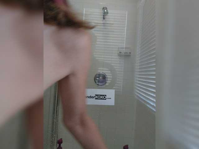 Kuvat AliceWonder Welcum to my Wonderland! All tips welcum! Help me stay in the top 100 contest this week! Tips appreciated if you're enjoying shower time fun!Find me xalicewonderxoxo at most cyber spaces!