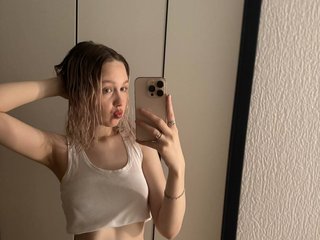 Eroottinen videokeskustelu WildAlice