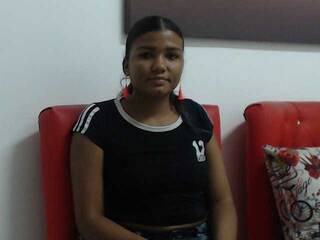 Eroottinen videokeskustelu AliciaPitt