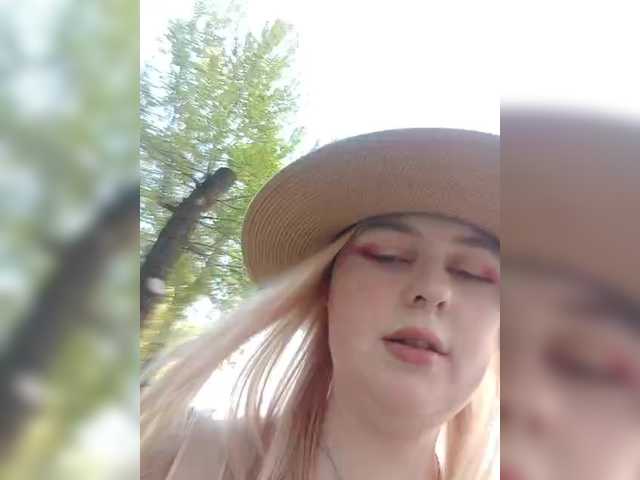 Lähettää kuvakaappauksia AliciaSvip