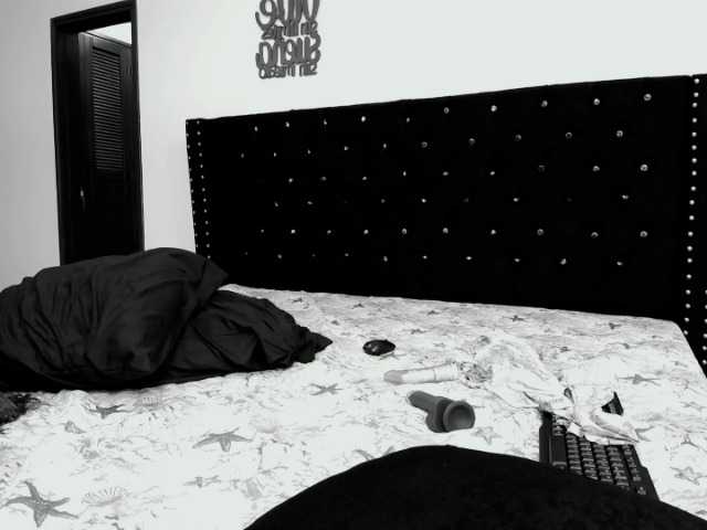 Lähettää kuvakaappauksia AliiceJackson