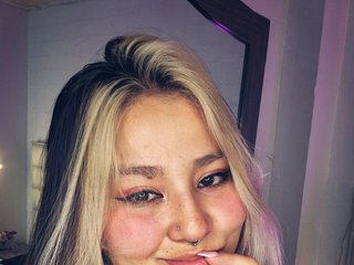 Eroottinen videokeskustelu Aliiceyong