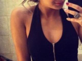 Eroottinen videokeskustelu aliiina