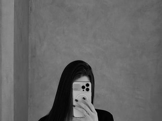 Eroottinen videokeskustelu Aliiinohka