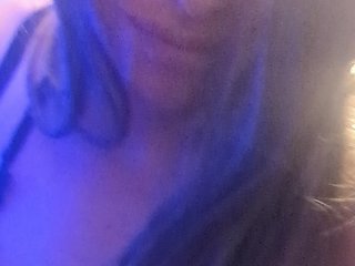 Eroottinen videokeskustelu Alikatyx