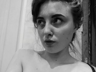 Eroottinen videokeskustelu Monika_live