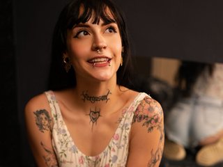 Eroottinen videokeskustelu AlinaSvetlana