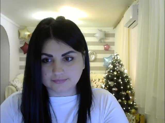 Kuvat AlinaVesko I am non nude =)I DO NOT MAKE SHOWS IN MY ROOM IS CHAT ONLY