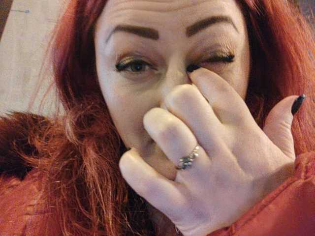 Lähettää kuvakaappauksia AlisaFist