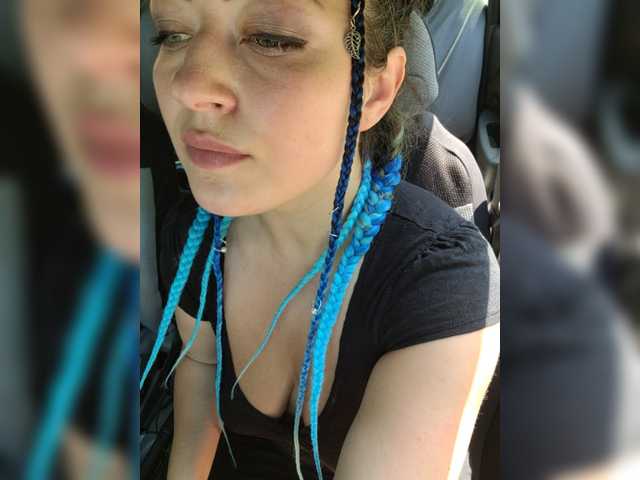 Lähettää kuvakaappauksia AlisaFist