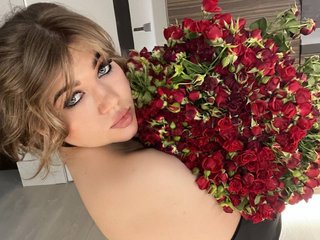 Eroottinen videokeskustelu AmellyWhite