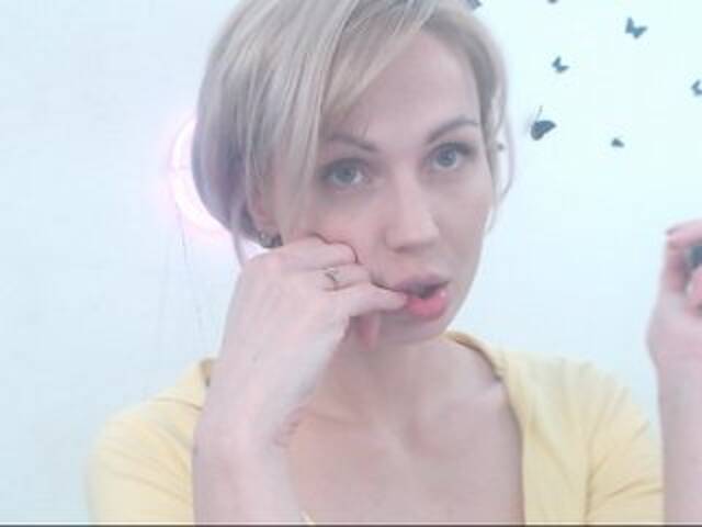 Lähettää kuvakaappauksia AlishaTop