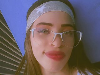 Eroottinen videokeskustelu AlisonSaenz