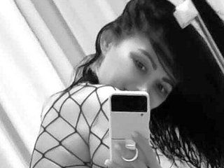 Eroottinen videokeskustelu Alisshorny