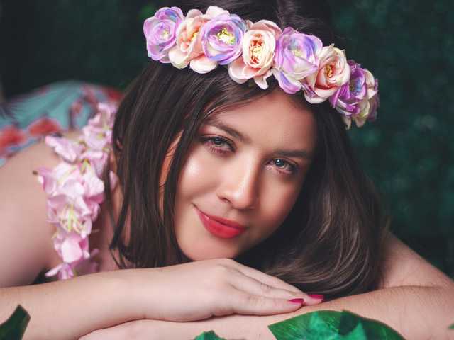 Kuva profiilista alissonevans