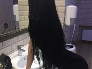 Eroottinen videokeskustelu AlizeBaker