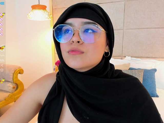 Kuvat allanaluna show oil in my body and control lovense