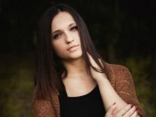 Eroottinen videokeskustelu alleesha