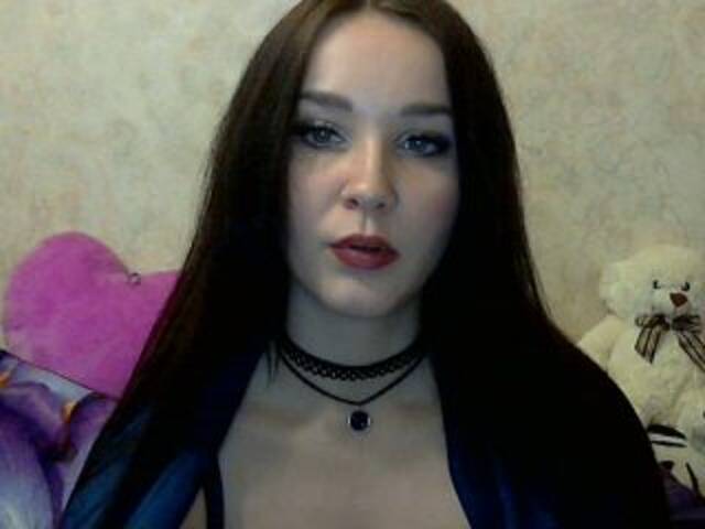 Lähettää kuvakaappauksia AllisonLi