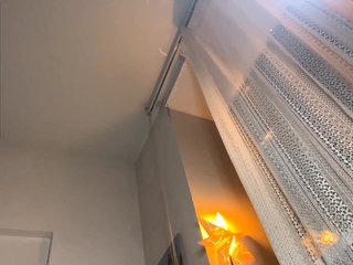 Eroottinen videokeskustelu AlmetaGentili