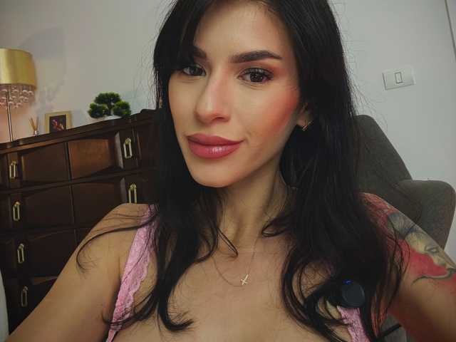 Kuva profiilista alyonaqueen