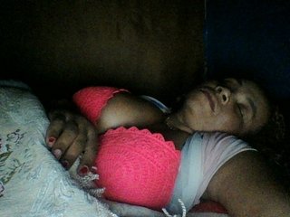 Eroottinen videokeskustelu Amanah