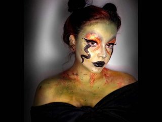 Eroottinen videokeskustelu Amara-Stone-