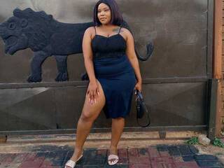 Eroottinen videokeskustelu AmaraKingxx