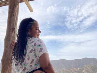 Eroottinen videokeskustelu AmarantaRousse