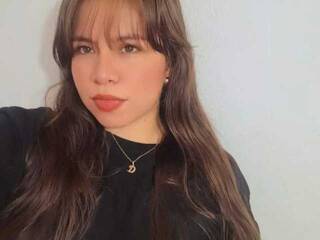 Eroottinen videokeskustelu AmazonianGirl