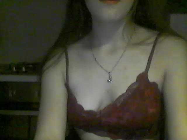 Lähettää kuvakaappauksia AmberleyDe