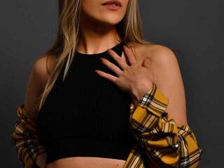 Eroottinen videokeskustelu Amberwolf