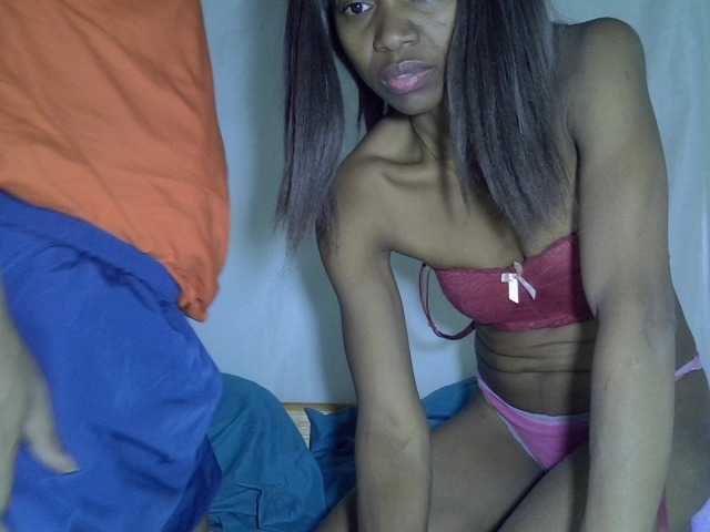 Lähettää kuvakaappauksia AmelieAndJames0919