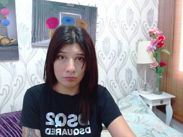 Lähettää kuvakaappauksia AmelithNoir