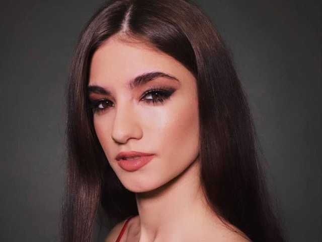 Kuva profiilista Eva_Lovia