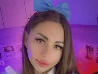 Eroottinen videokeskustelu AmidalaMoon