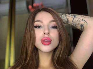 Eroottinen videokeskustelu AminaSicret