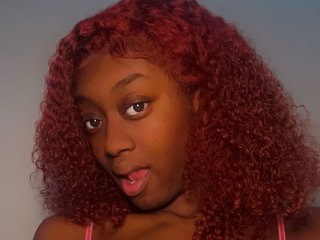 Eroottinen videokeskustelu AmouraaK