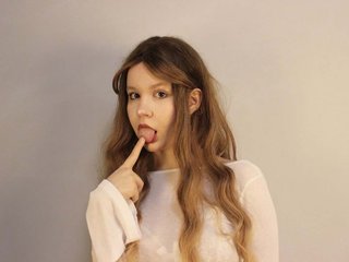 Eroottinen videokeskustelu AmyHoneey