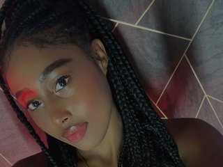 Eroottinen videokeskustelu AmyNochols