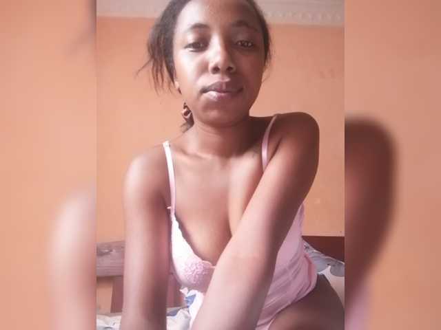 Lähettää kuvakaappauksia Andhy-1