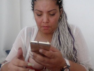 Kuvat Andreasexyass Andrea's Room, Help Make it Special! #Lovense #hot #tattoo #dirty #squirt #Lush #hairy #feet #dildo #sexy #milf #anal #bbw #bigtits #pvt #blowjob #sloppy #DP #latina #colombia #piercing #new