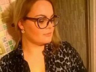 Eroottinen videokeskustelu angelann