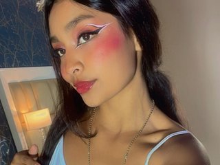 Eroottinen videokeskustelu AngelicaMoris