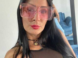 Eroottinen videokeskustelu Angelicvill