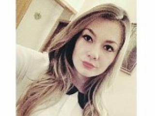 Eroottinen videokeskustelu angellikax