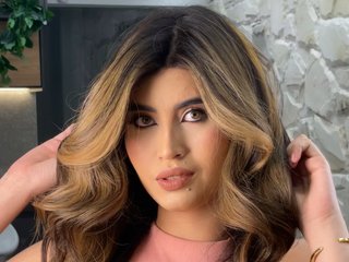 Eroottinen videokeskustelu Theisla